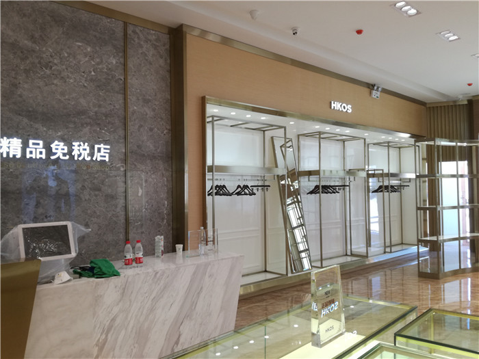 化妝品木質(zhì)烤漆展示柜臺(tái)選購(gòu)技巧?