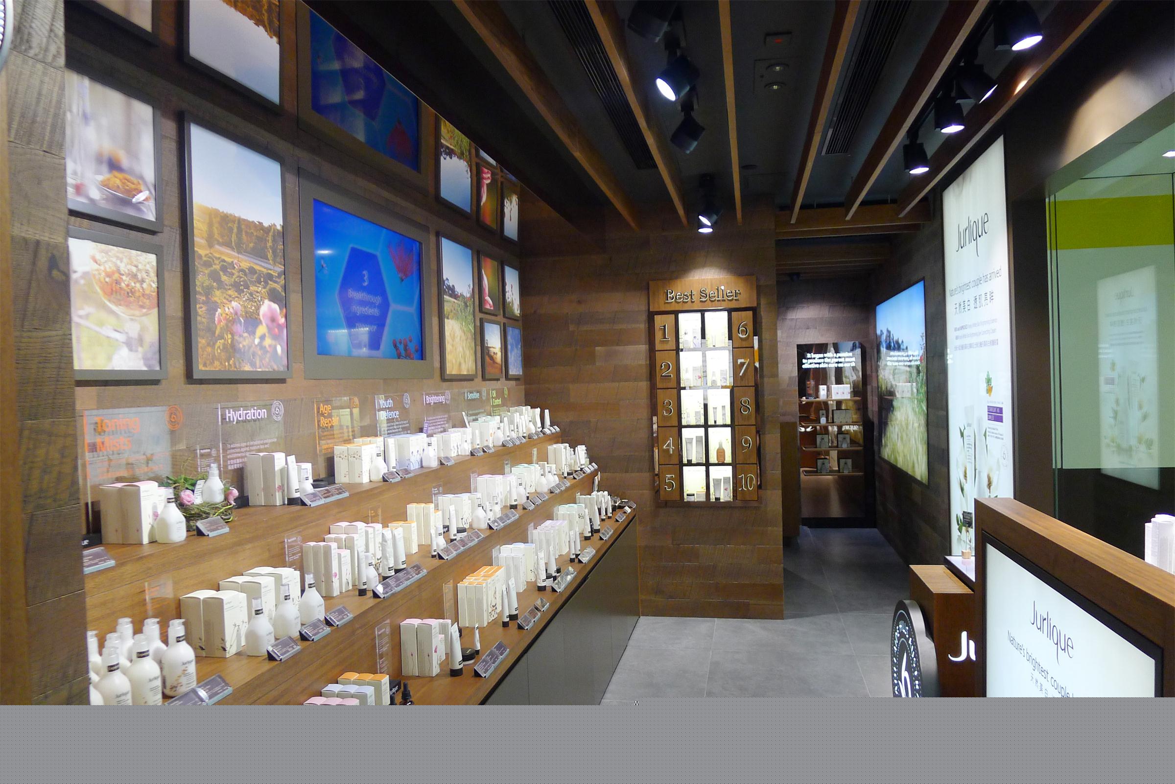 化妝品展柜發(fā)霉了怎么處理?