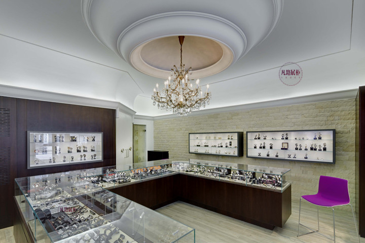展示柜和展示架有什么區別？