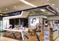 化妝品展柜制作安裝問題總結分析