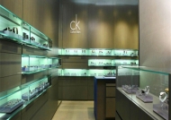 展柜定制，您的夢想店鋪由凡路化妝品展示柜廠開始！