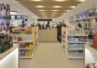 化妝品展示柜風格設計要注意哪些方面