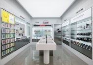化妝品展示柜怎么才能保持表面涂料長久不變色？