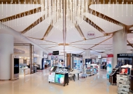 2021年化妝品店展柜設計流行趨勢！