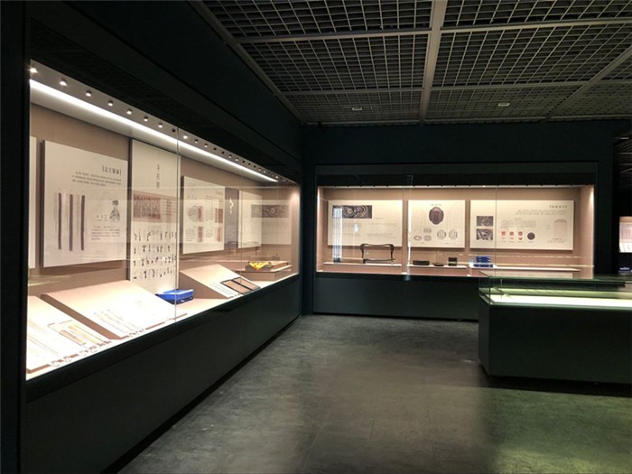 博物館展示柜案例