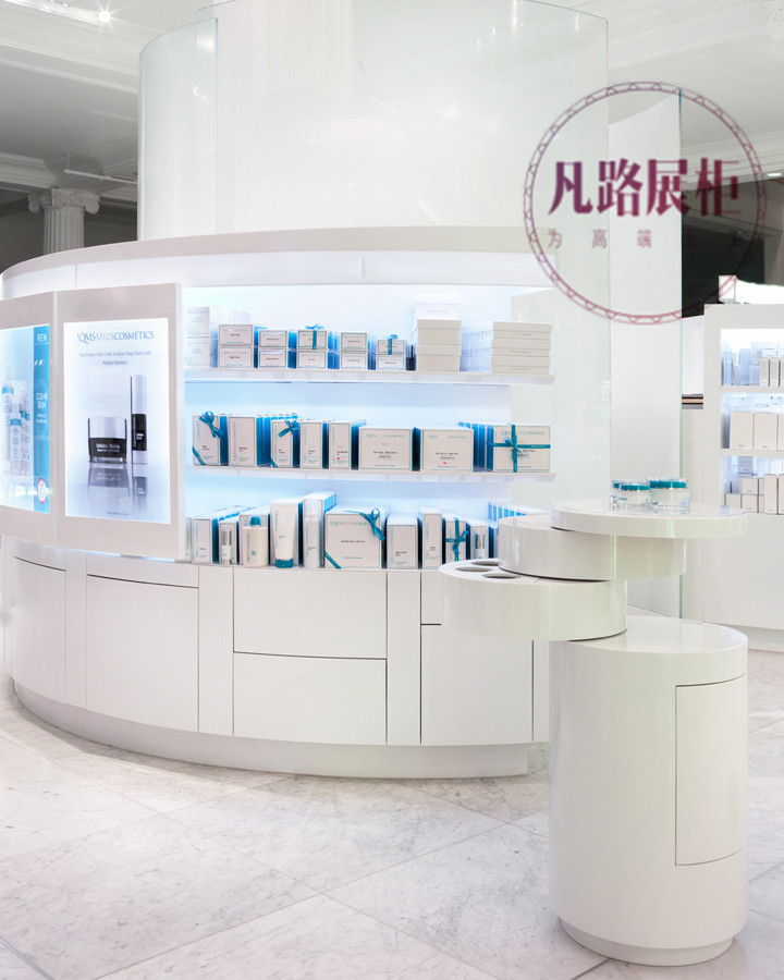 高端彩妝烤漆化妝品展示柜，現場展示效果