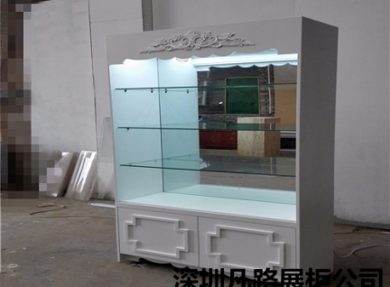 實拍廣州客戶訂制款化妝品展示柜臺-客訂制