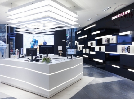 高端商場化妝品展柜設(shè)計(jì)，展示陳列效果