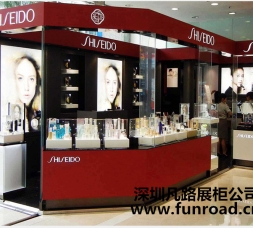 昆明秋季客戶訂制商場化妝品柜臺展示設計效果圖