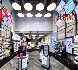 國外免稅店化妝品展示柜定制，2018新款