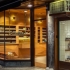 出口復古化妝品展柜，化妝品展示柜展示陳列效果